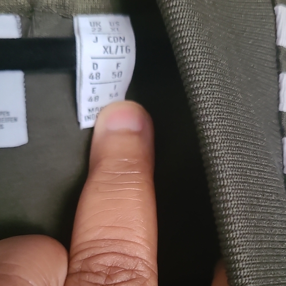 Adidas Womens Olive Bomber Jacket - Picture 2 of 4